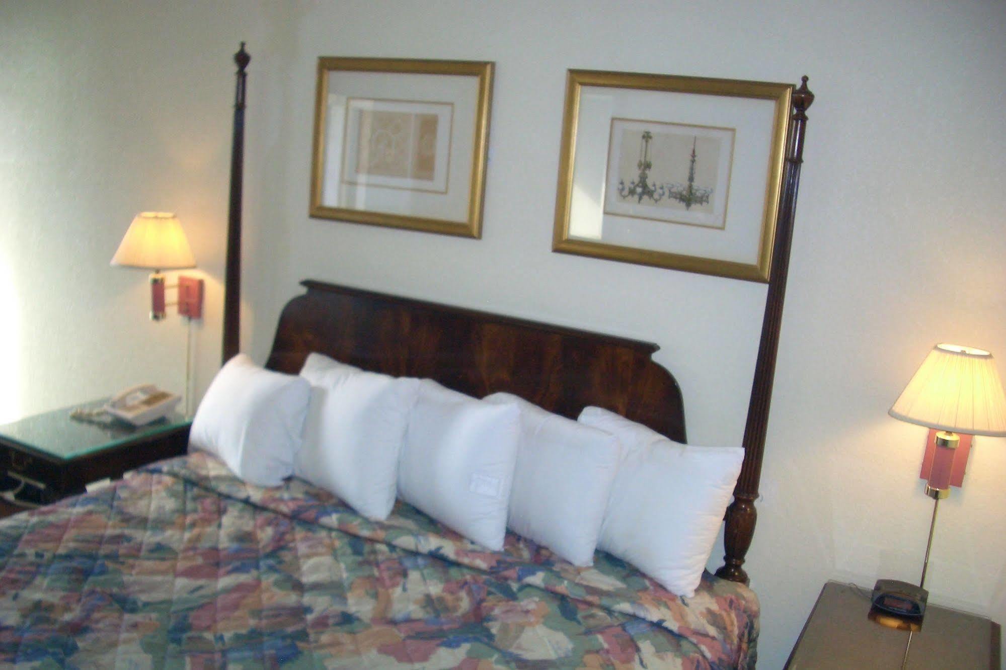 Regency Inn Of Naperville Exteriér fotografie
